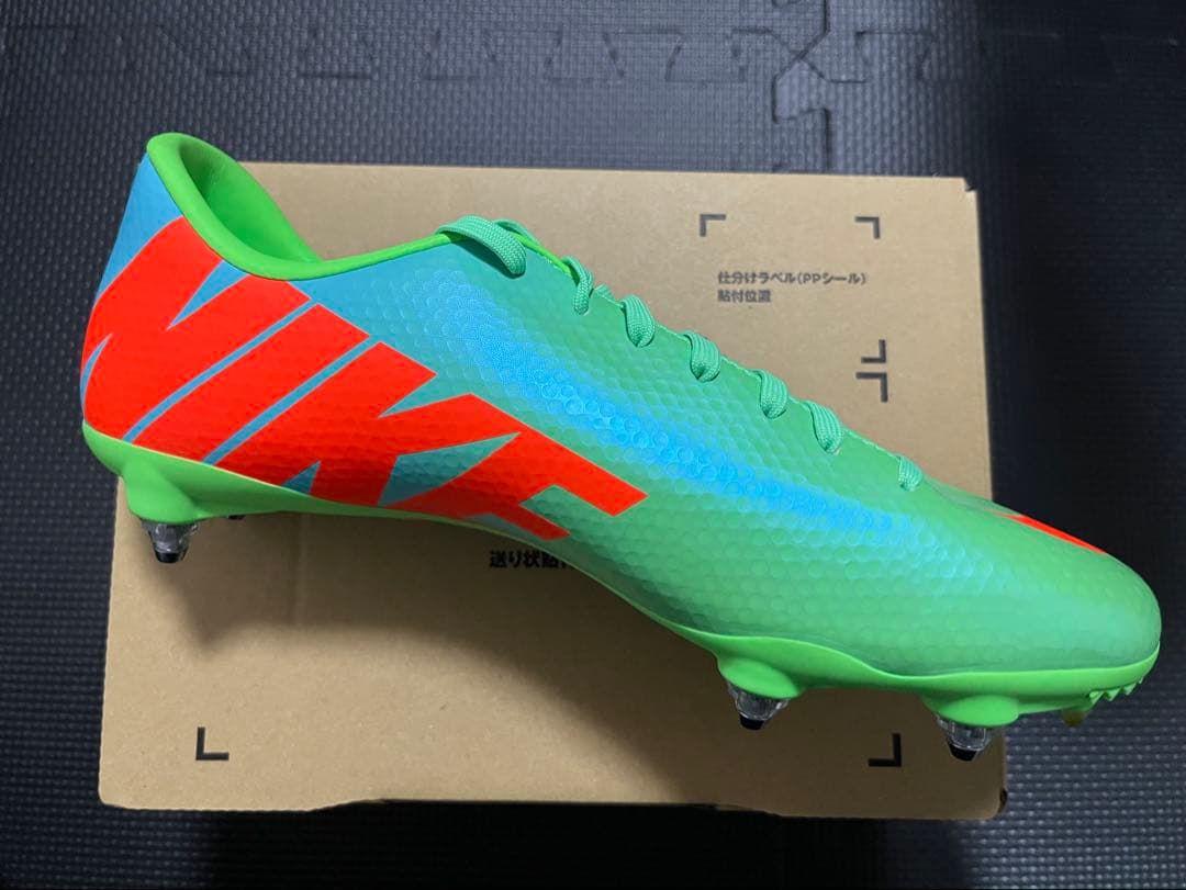 マリオゲッツェ 直筆サイン入り スパイクNike 左足のみ 本物