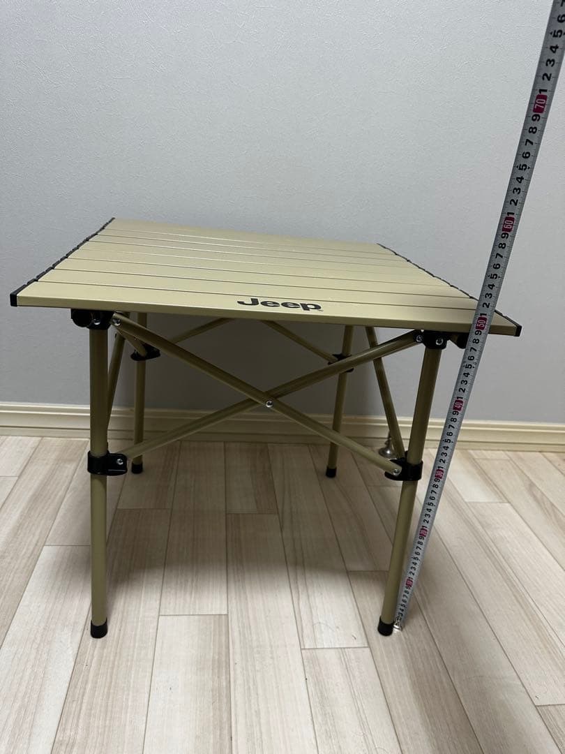 Jeep ロゴ入り折りたたみテーブル＆チェアセット