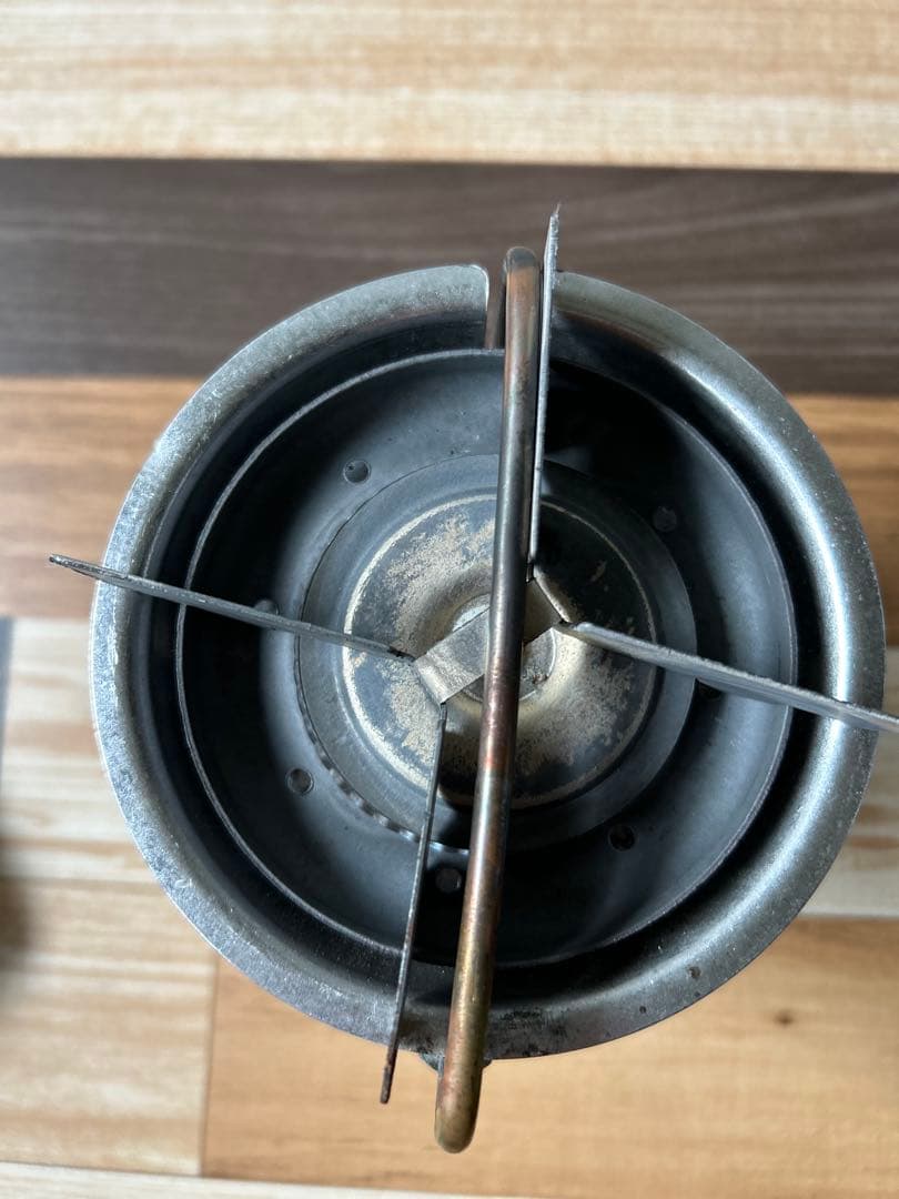 コールマン508A ストーブ　ケース付き (今だけガソリンフィラーおまけ付)