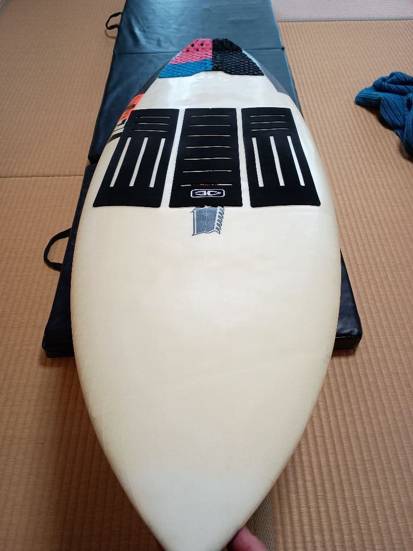 JS BLACK BOX 2 5'6 EPS サーフボード 送料込