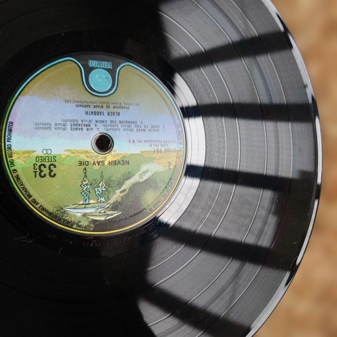 UK初回盤BLACK SABBATH Never Say Die!