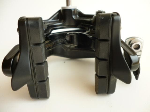 【中古：美品］シマノ 105 BR-R7000 キャリパーブレーキ 前後セット