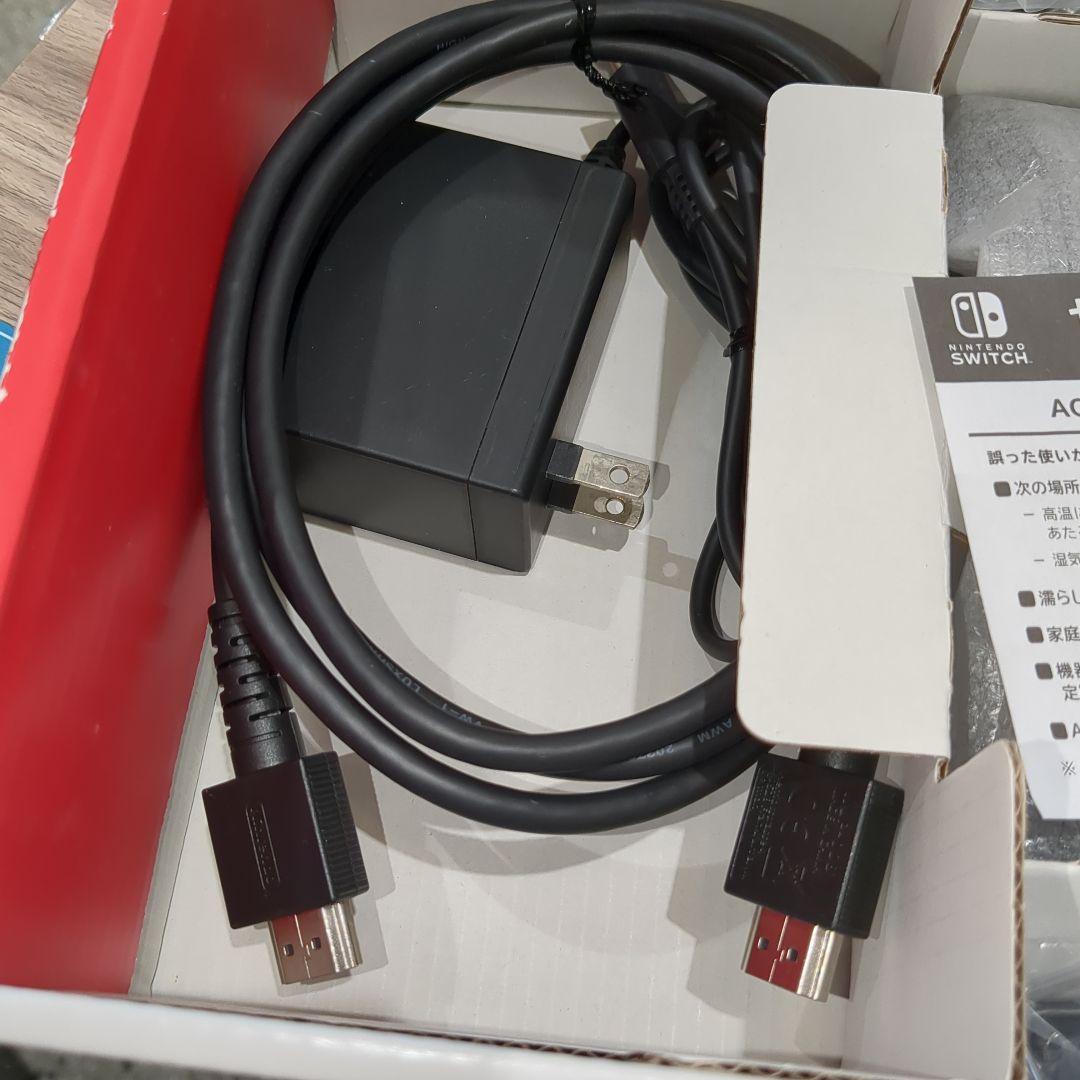 Nintendo Switchバッテリー強化版2021年モデル美品