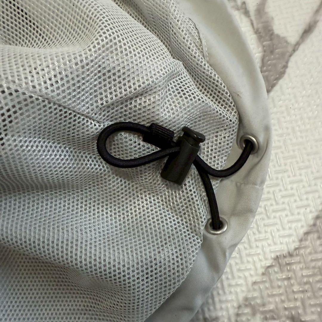 美品 Reebok セットアップ XL 銀 ジャージ　大きいサイズ　リーボック