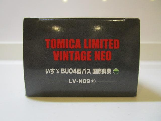 トミカLV／新品未開封 いすゞBU04型バス 国際興業LV-N09a