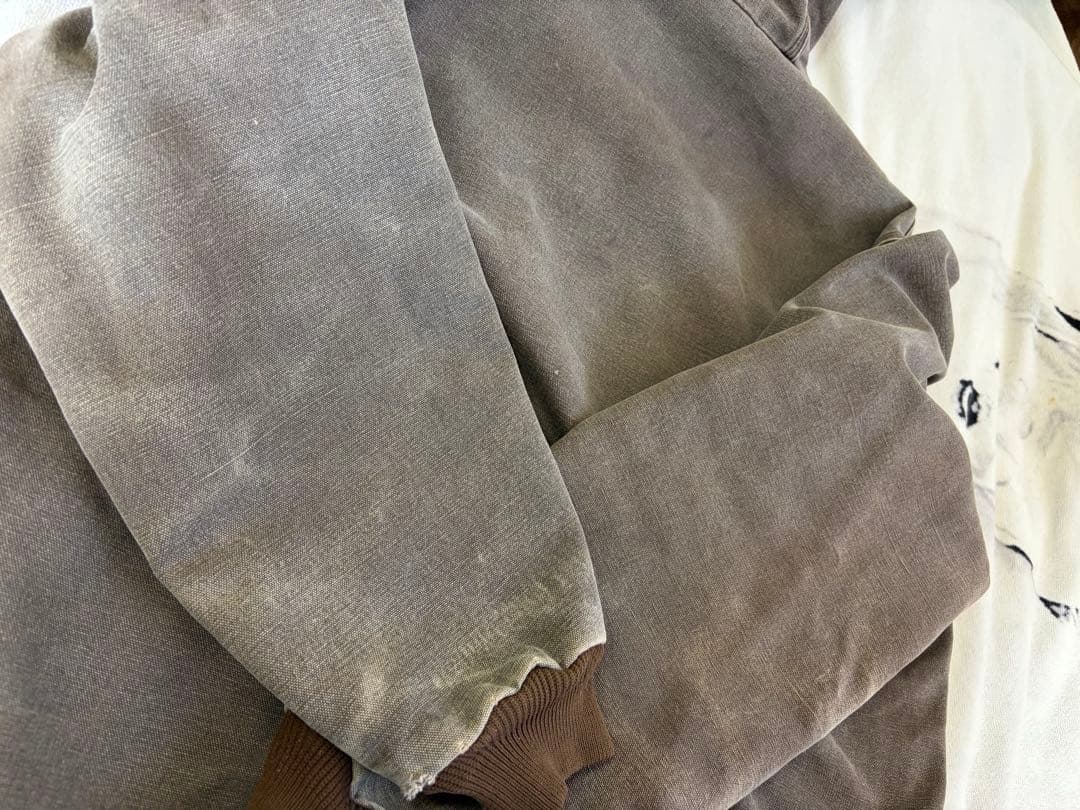 Carhartt アクティブジャケット 岸優太着用モデルと同配色 ブラウン