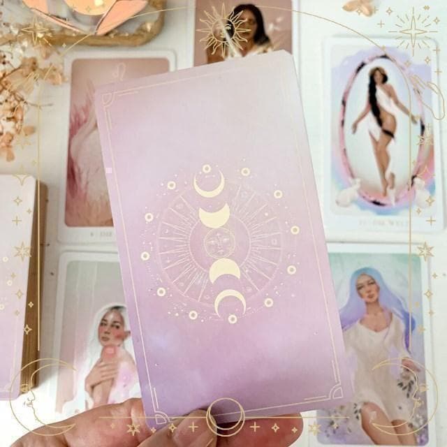 【正規品タロットカード】入手困難✨ドイツ発の美しくラグジュアリーなデッキ✨金縁