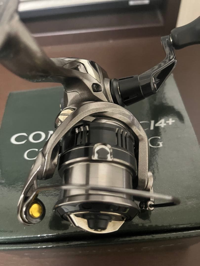 リール SHIMANO COMPLEX CI4+ C2500S F4 HG