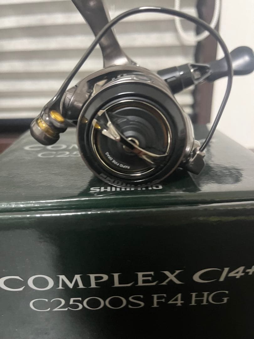 リール SHIMANO COMPLEX CI4+ C2500S F4 HG