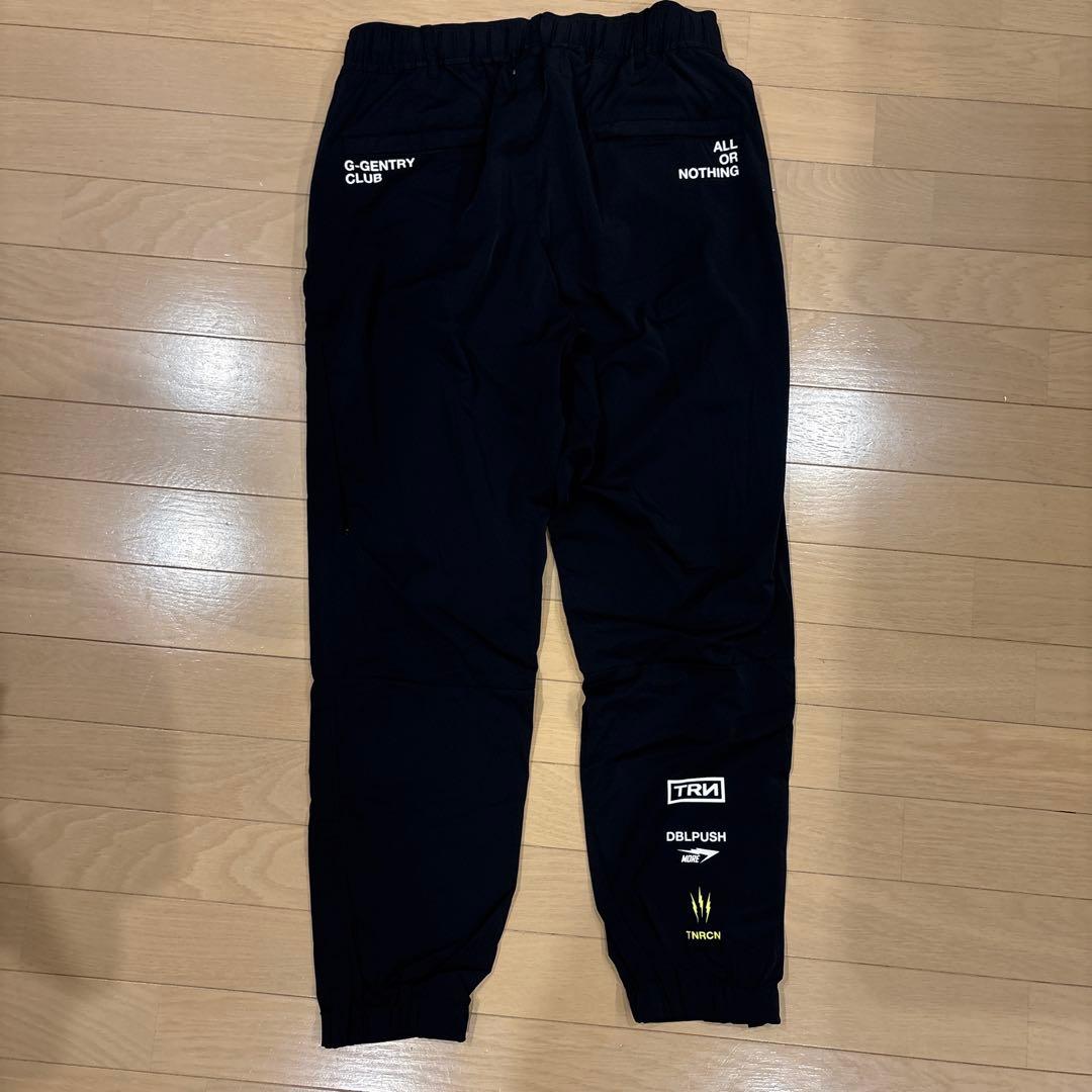 TNRCN RUFFLOG ナイロンパンツ　ブラック　Mサイズ　美品