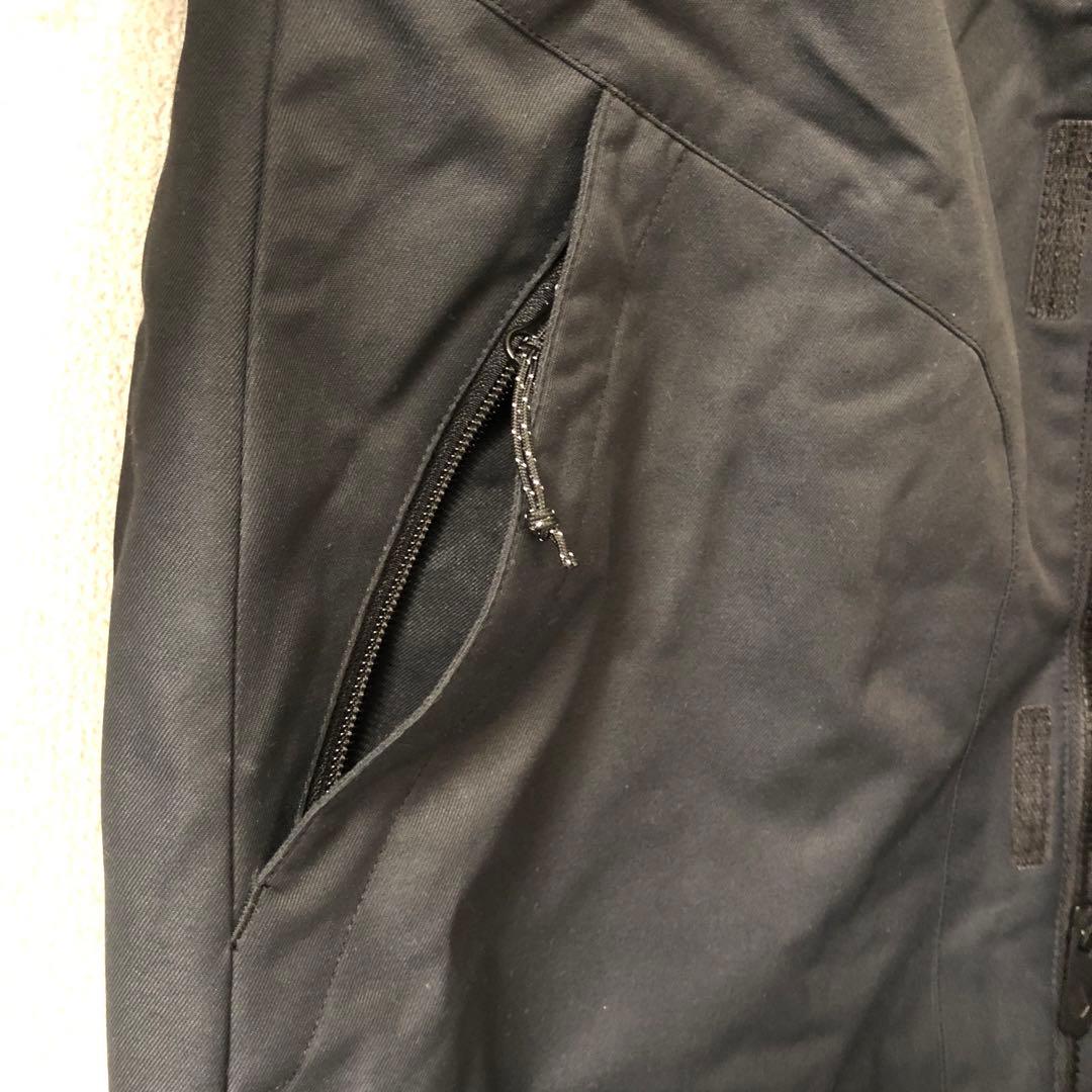 ★美品★ VOLCOM スノーウェア ジャケット スノーボード Sサイズ