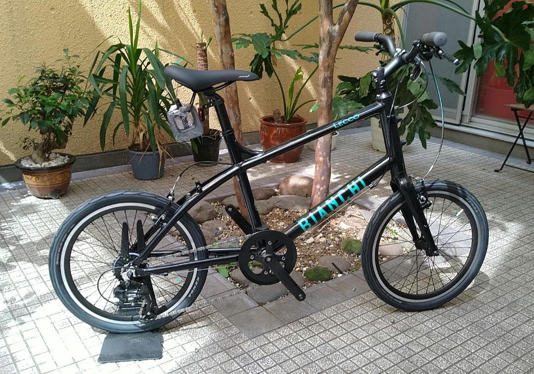 k*i様 ★新車送料込★BIANCHI LECCO(レッコ)ブラック 20インチ
