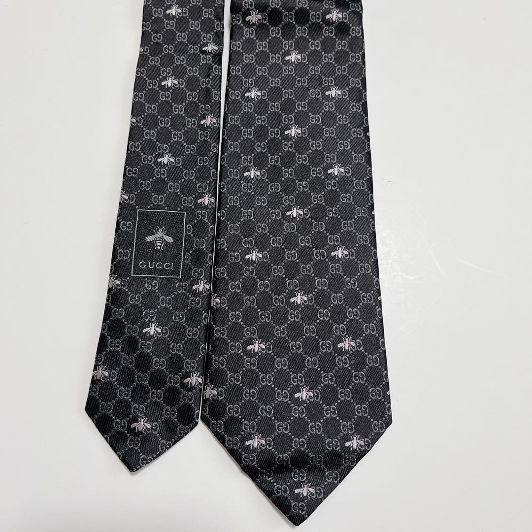 美品 グッチ ネクタイ ハイブランド GG柄 インターロッキング 光沢 希少 黒