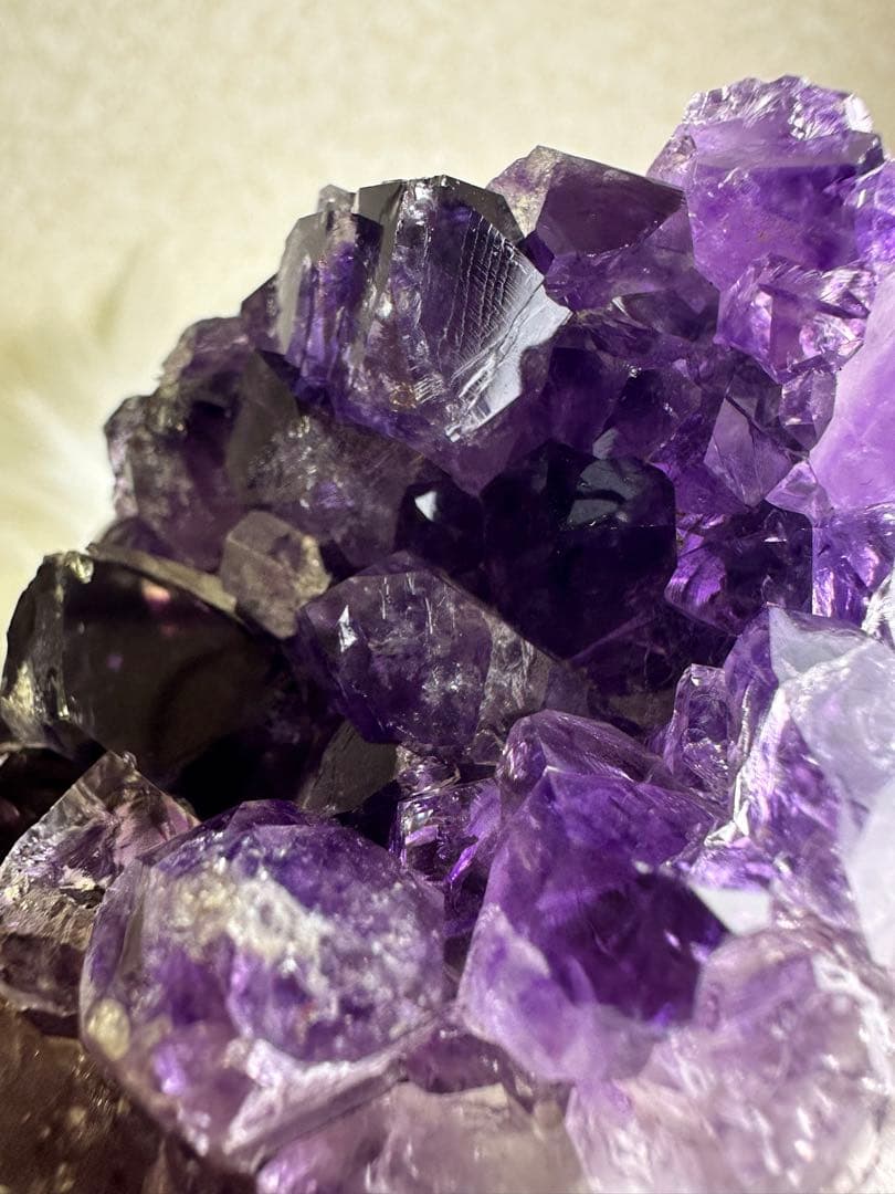 高品質 ウルグアイ産アメジストドーム 濃紫 紫水晶 クラスター 407