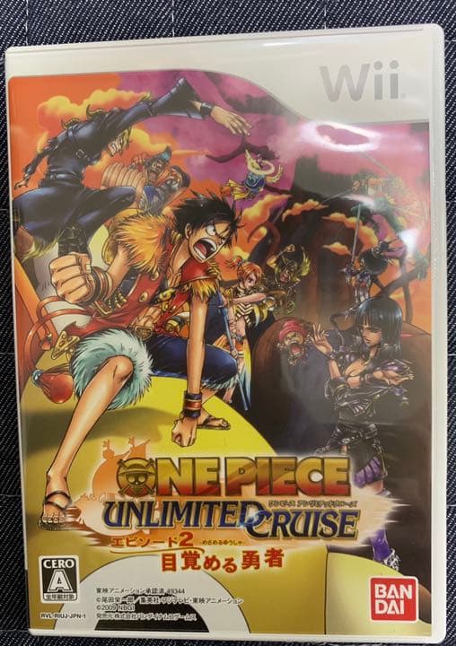 Wii本体＋ソフト3つ＋Wiiリモコン＋ヌンチャク