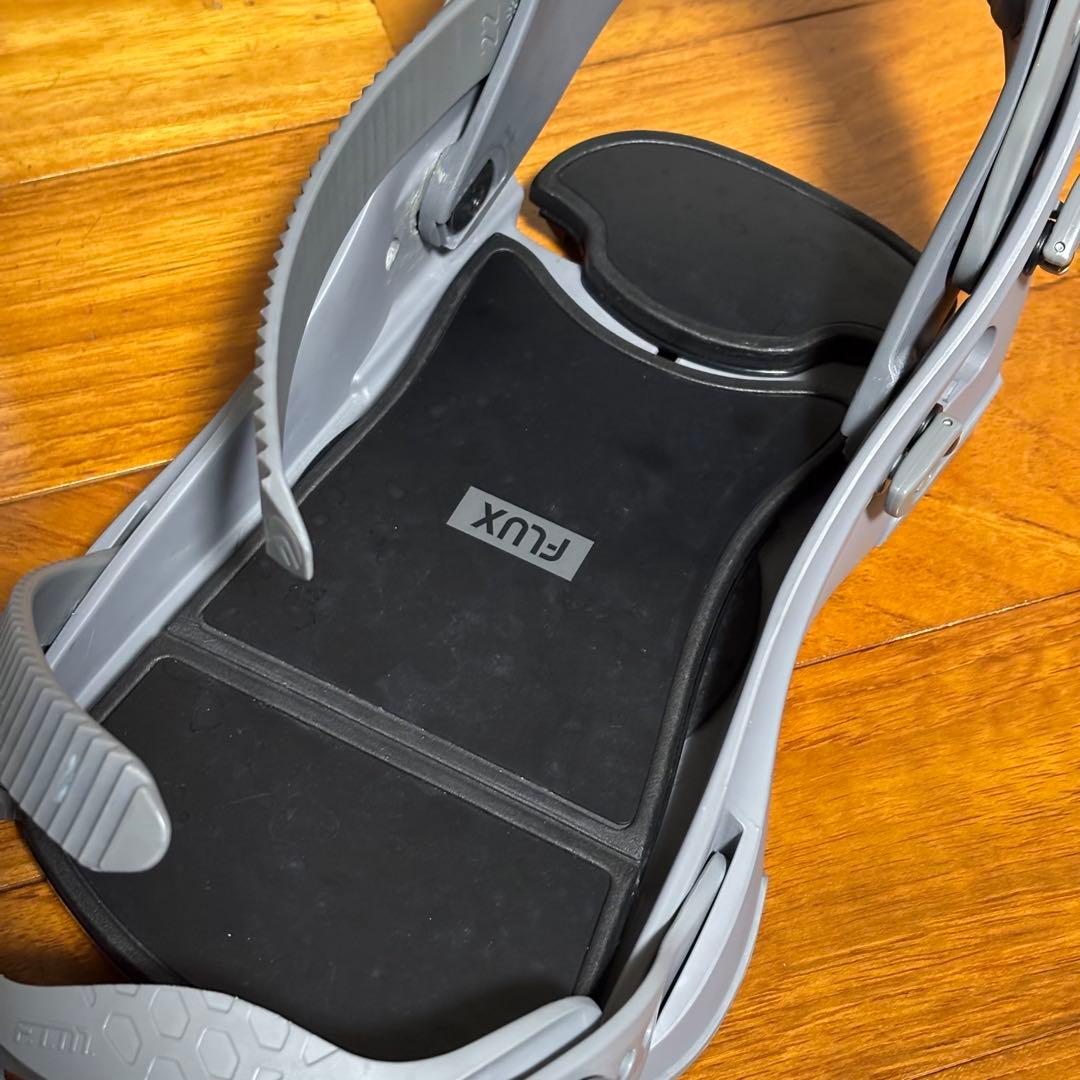 23-24 FLUX CV ビンディング