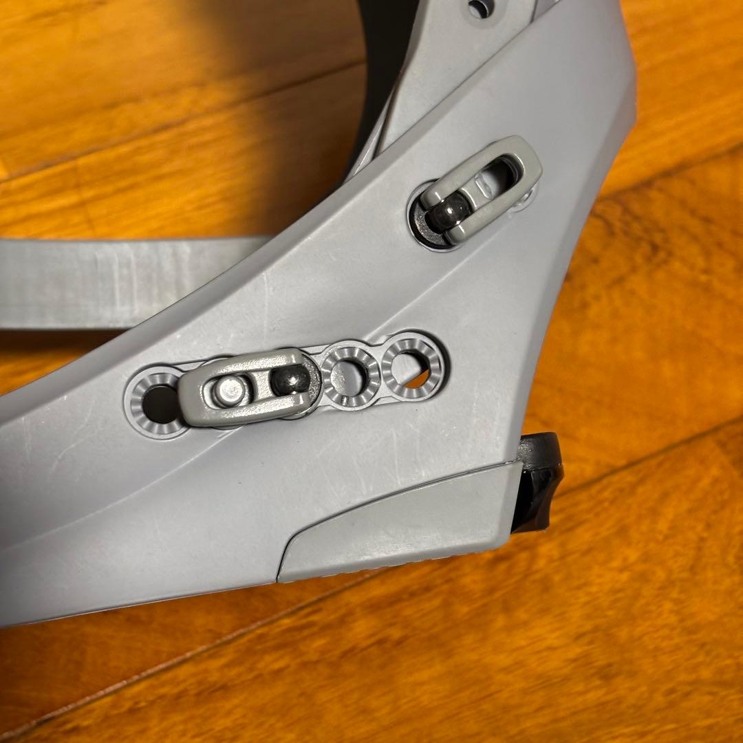 23-24 FLUX CV ビンディング