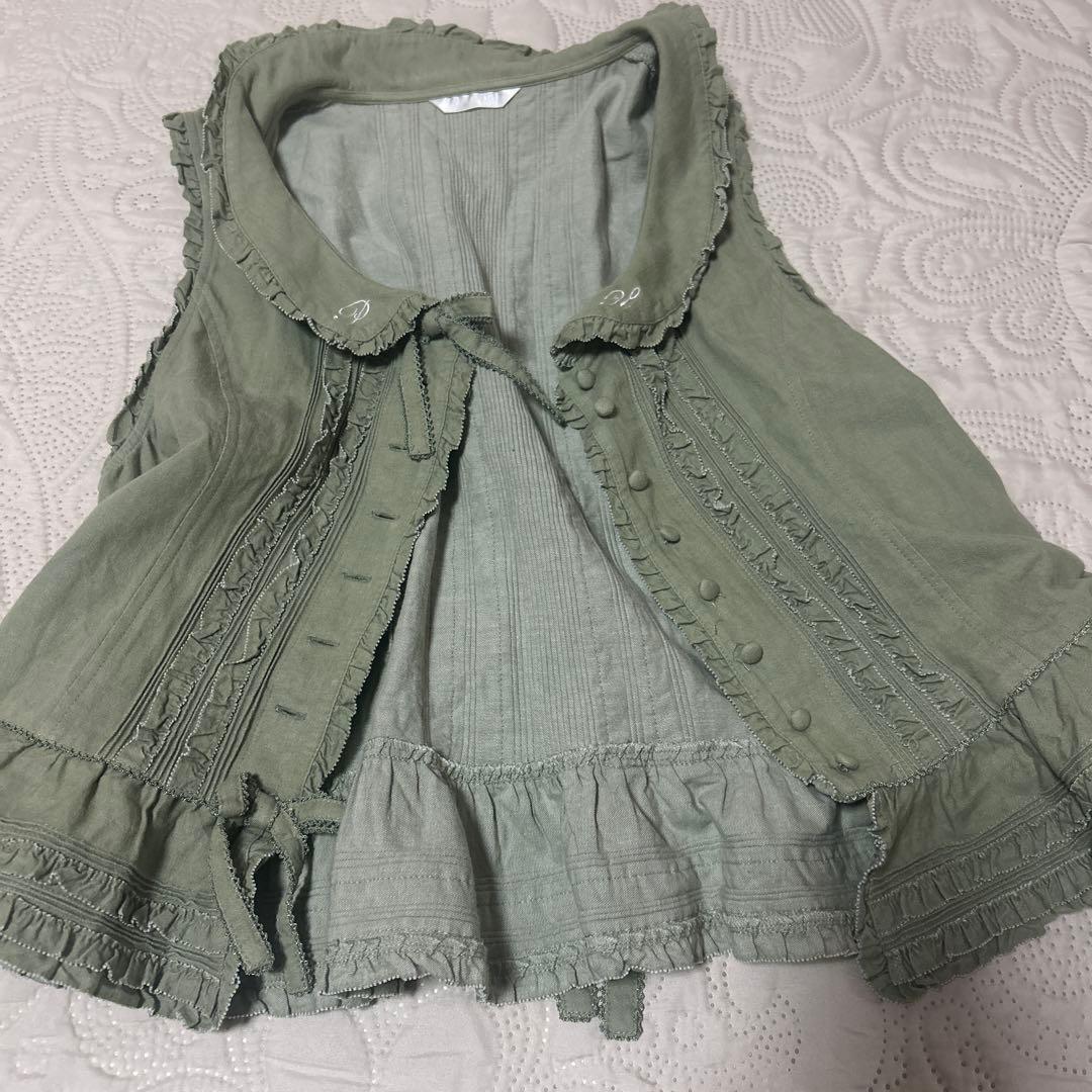 ピンクハウス　オリーブグリーン フリル ベスト