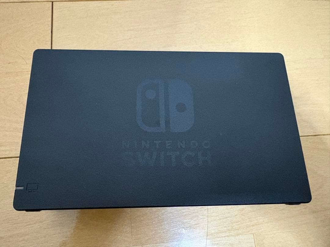 Nintendo Switch 本体 ブラック ジョイコン付き （2021年式）