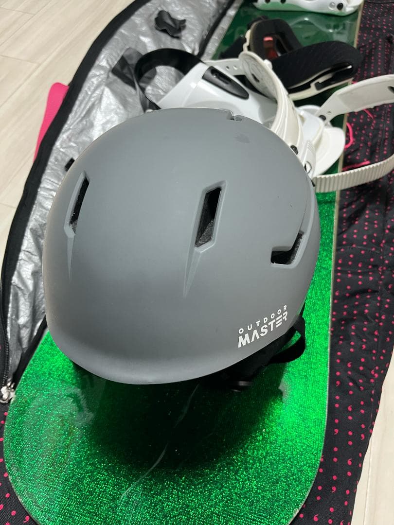 スノーボードセット ブーツ28.5cm ヘルメット ケース ゴーグル付