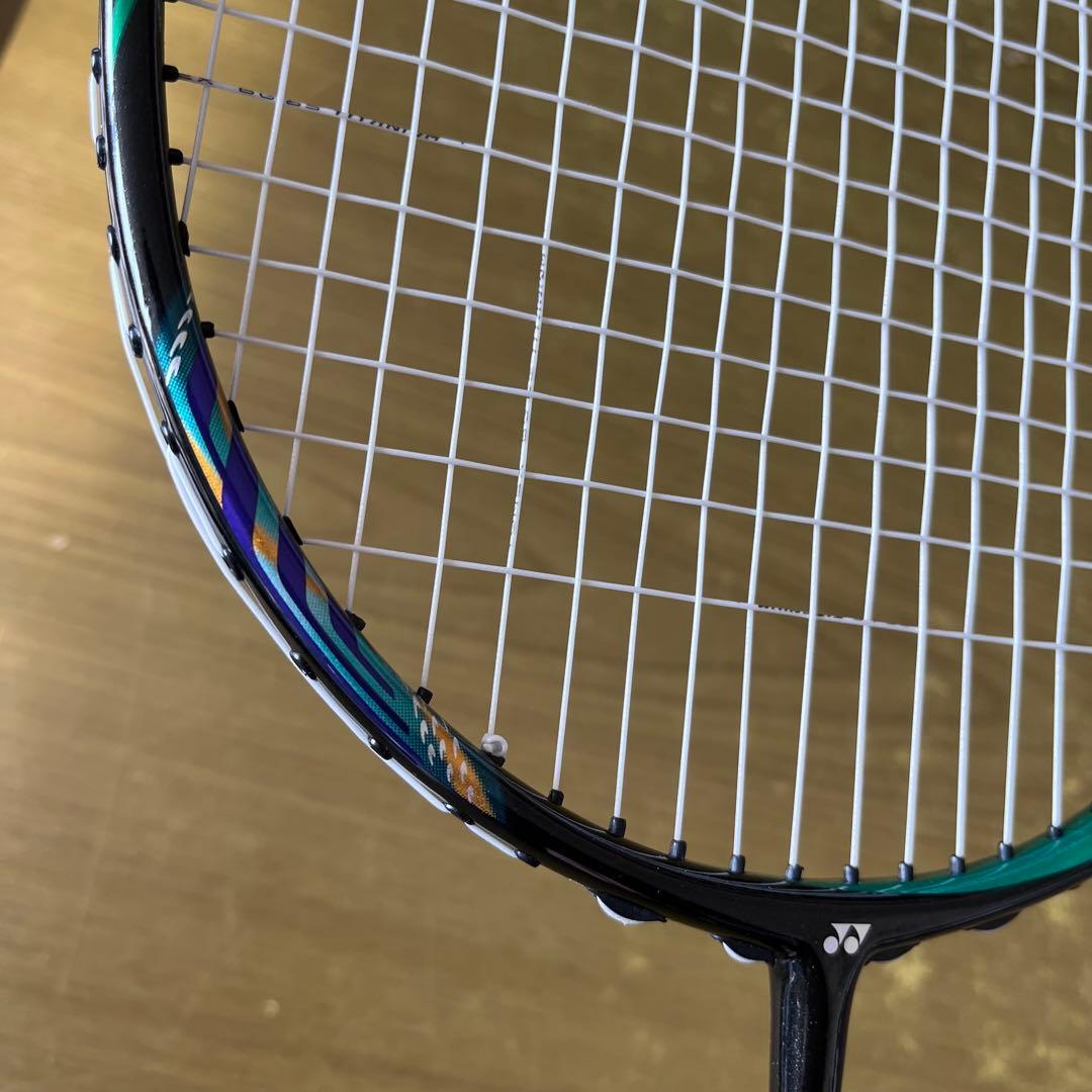 【美品】YONEX アストロクス99LCW リーチョンウェイ 廃盤品