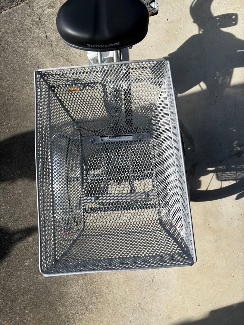 ブリヂストン　アシスタワゴン電動アシスト三輪車