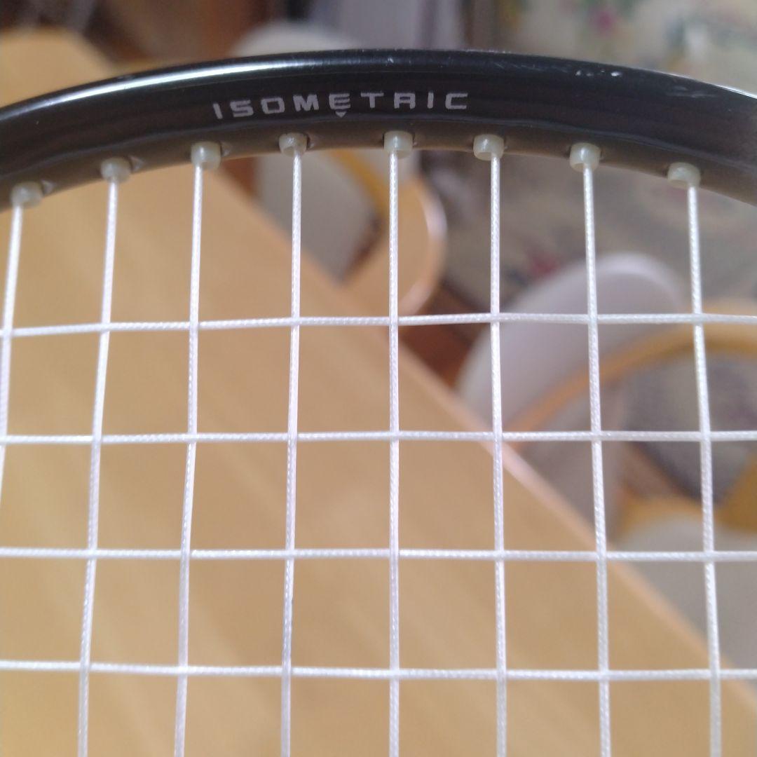 バドミントン ラケット オーバル型