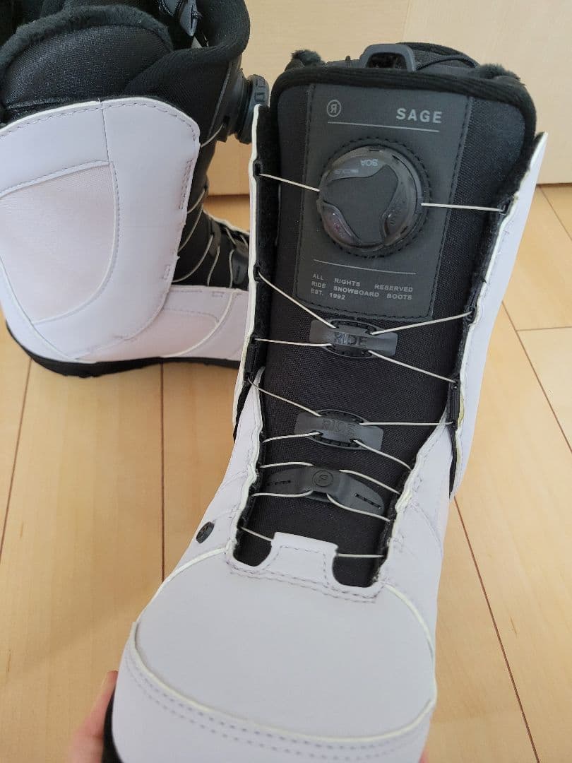 SAGE スノーボードブーツ 女性用 ホワイト/ブラック
