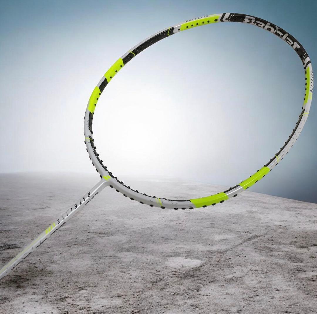 Babolat バボラ6.5 LITE 4UG5 バドミントンラケット①