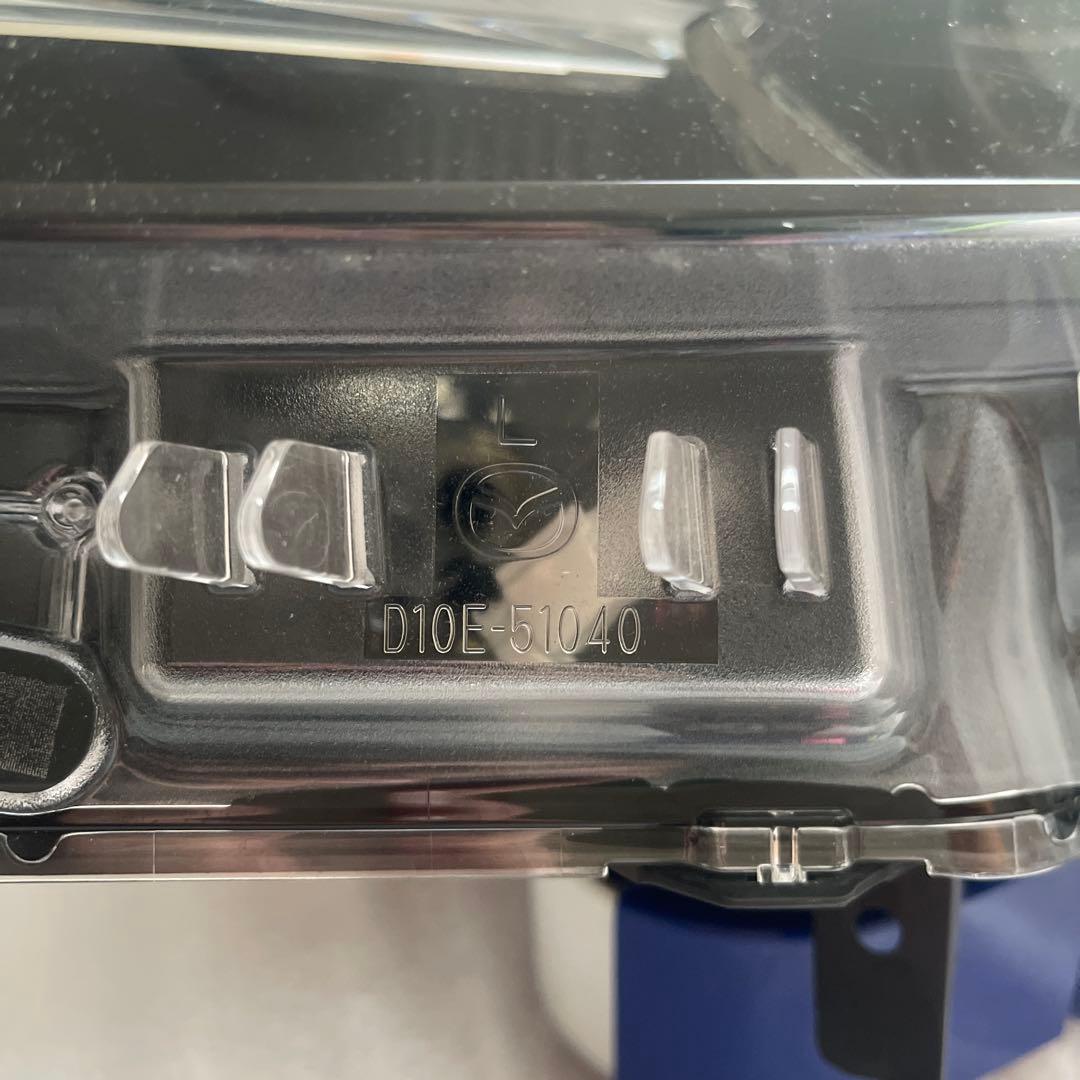 マツダCX-3DK系後期左ヘッドライト左側 割れあり