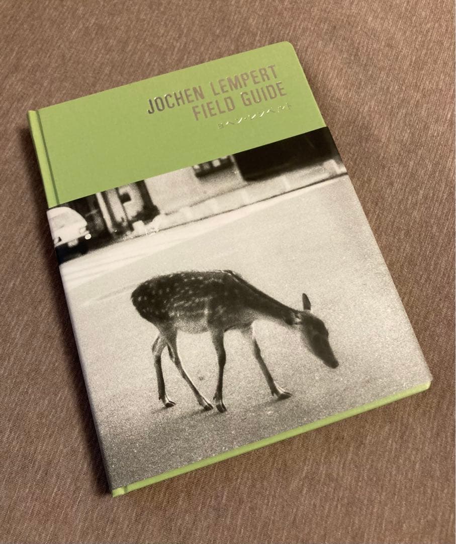 ヨヘン・レンペルト写真集「Field Guide」イズフォトミュージアム
