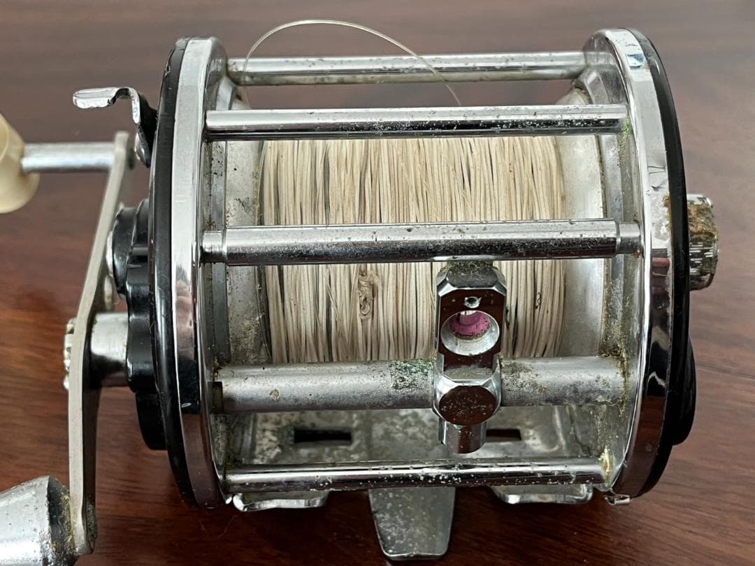 ◆DAIWA ダイワ Dynamic ダイナミック700s 両軸リール