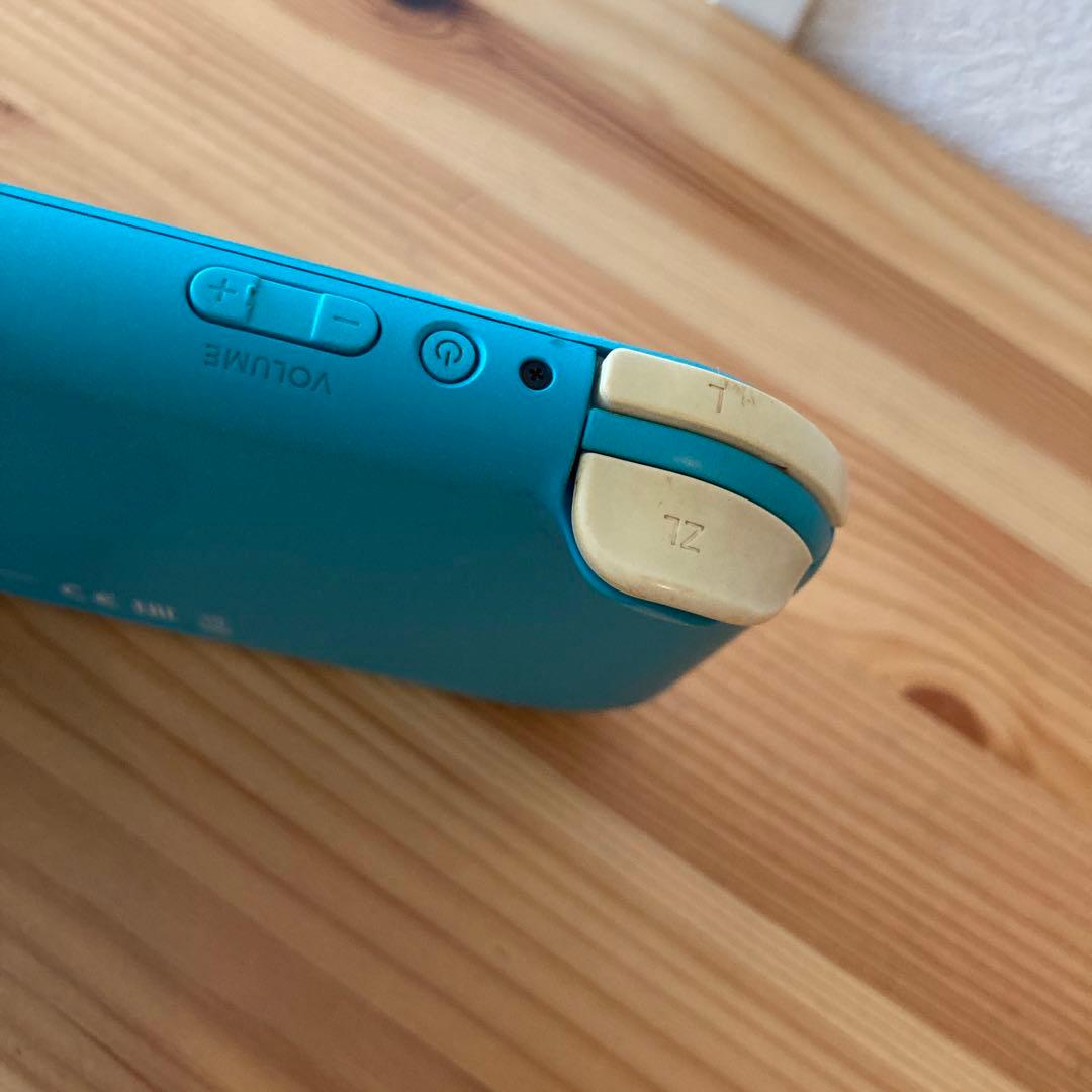 任天堂　スイッチライト ターコイズ　難あり