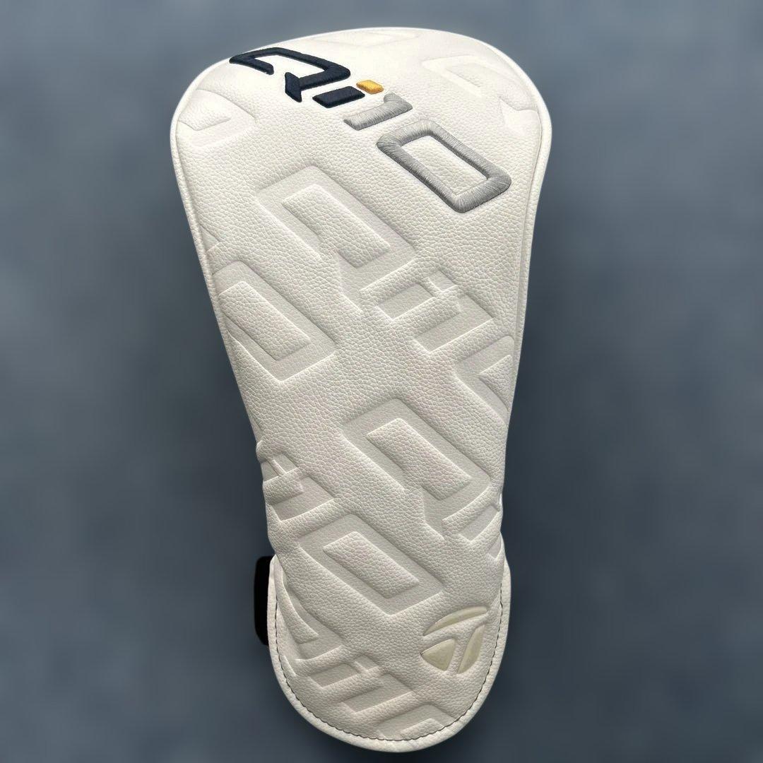 《テーラーメイド》Qi10 ドライバーヘッド10.5°＋ヘッドカバー TMC