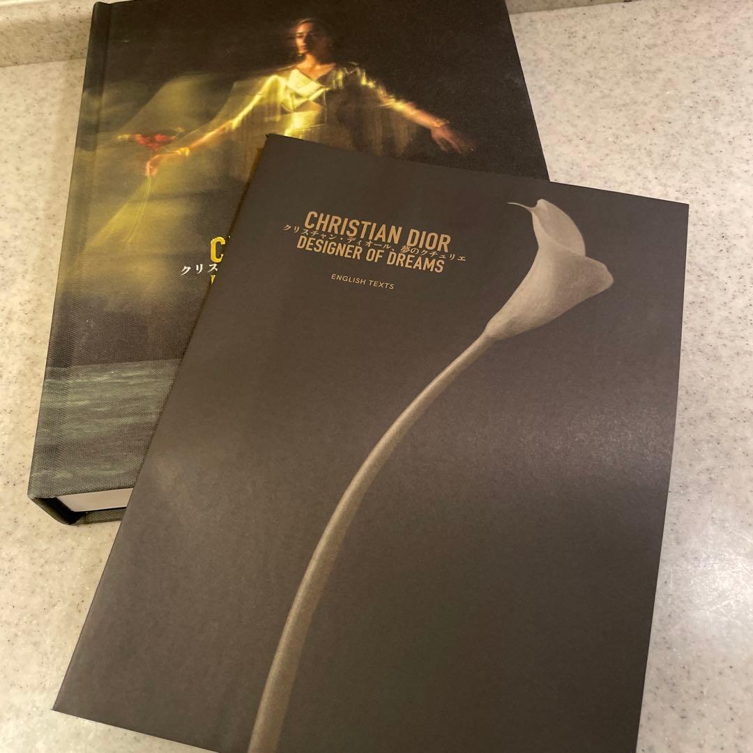 CHRISTIAN DIOR DESIGNER OF DREAMS夢のクチュリエ