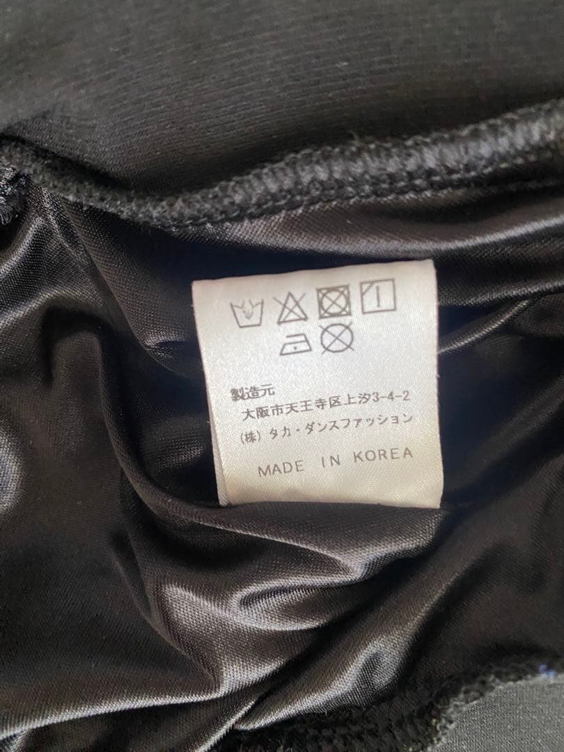 お値下げ　タカダンス・黒と赤のフレアスカート