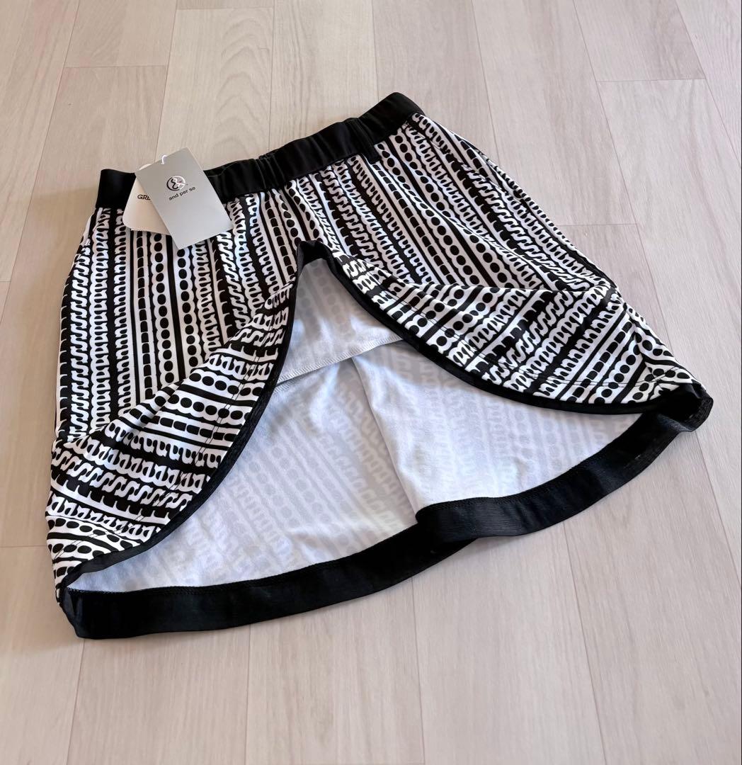 新品未使用　アンパスィ and per se ロゴプリントスカート　サイズM