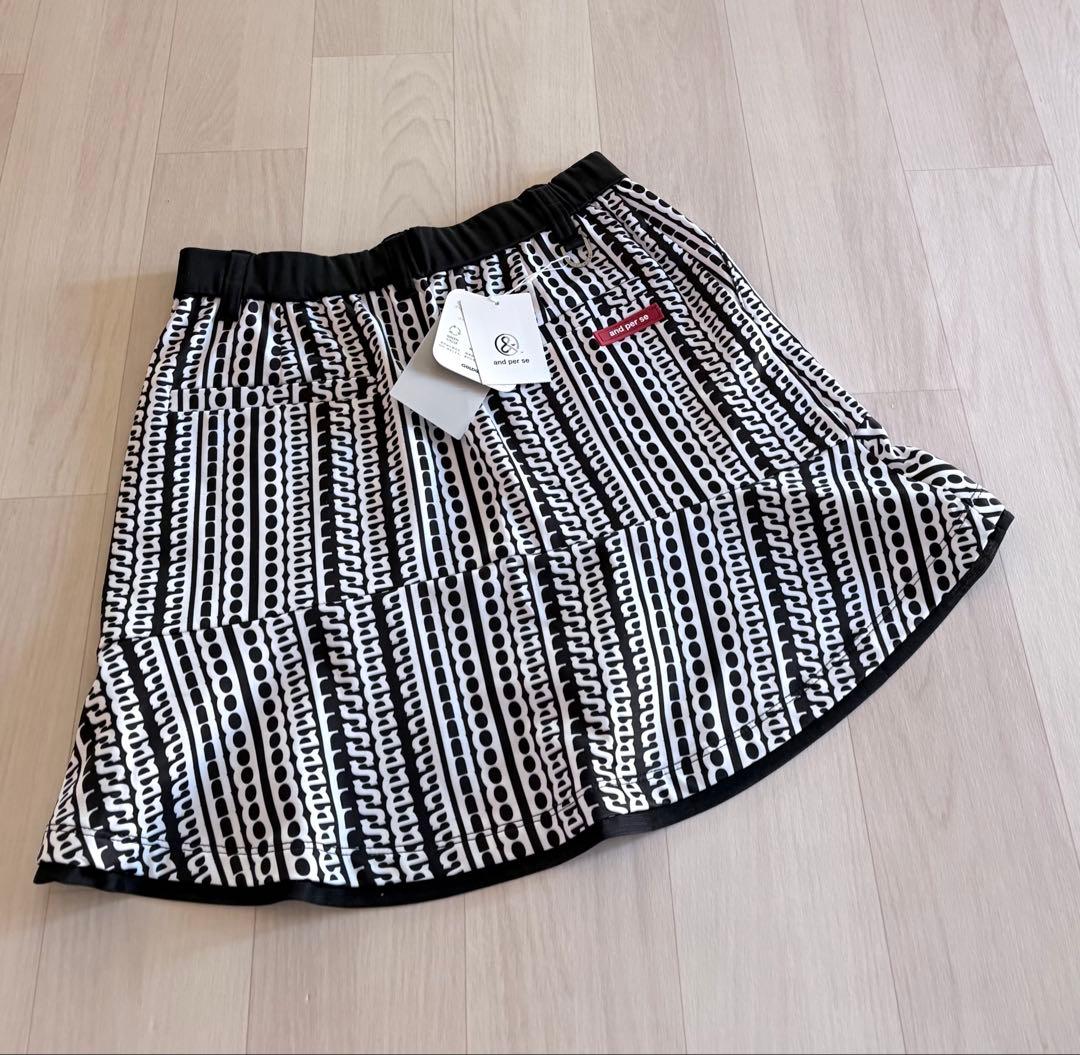 新品未使用　アンパスィ and per se ロゴプリントスカート　サイズM