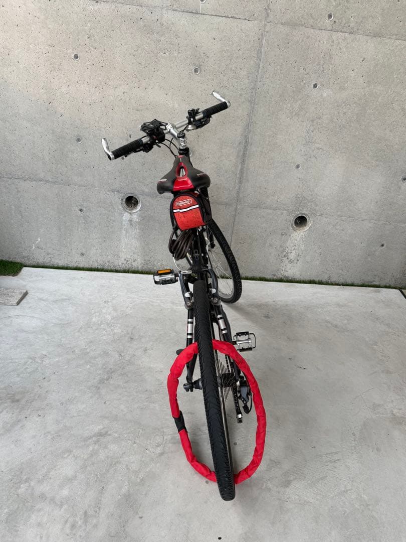 Schwinn（シュウィン）社のマウンテンバイクです。