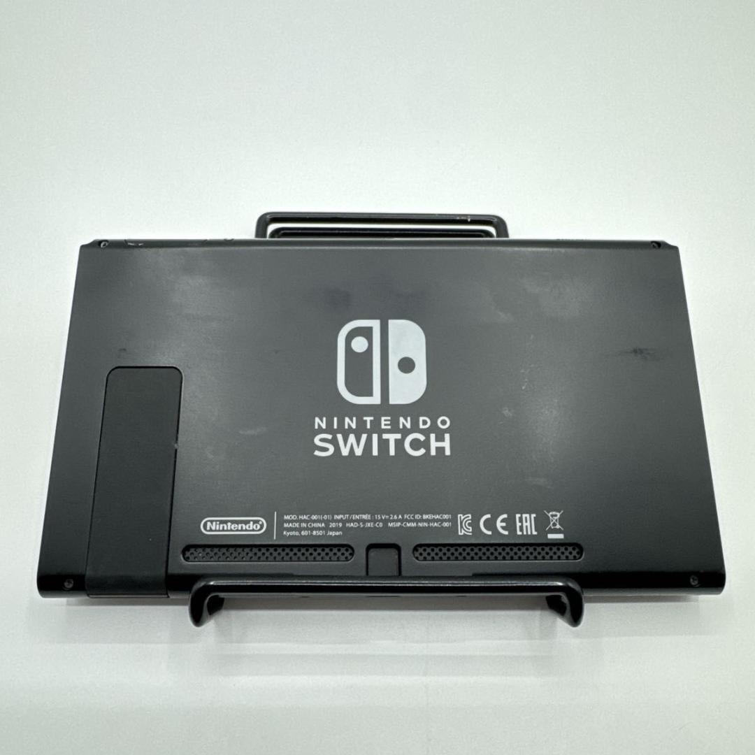 Nintendo Switch　本体　新型　任天堂　2019年製