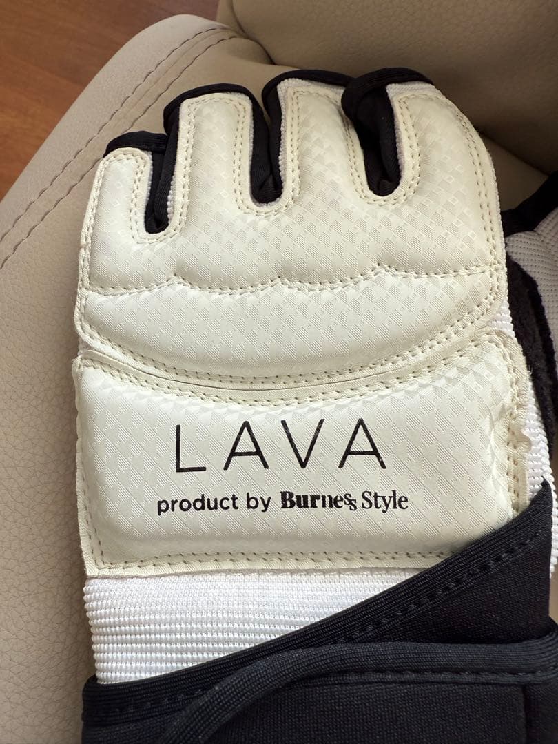 LAVA トレーニンググローブ Burnes Style