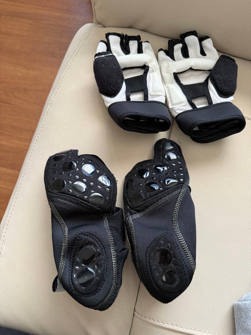 LAVA トレーニンググローブ Burnes Style