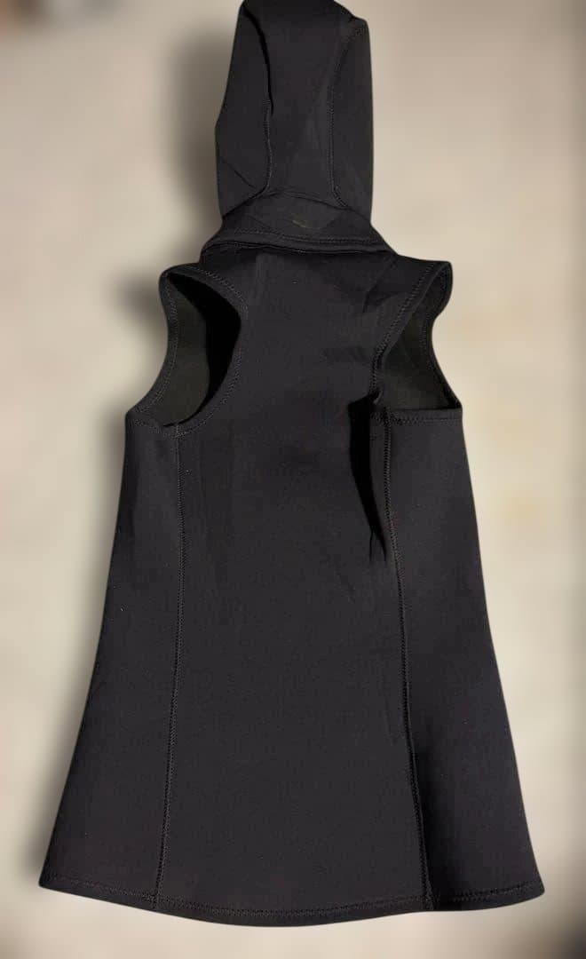 Patagonia Inner Hooded Vest 新品未使用 Size 8