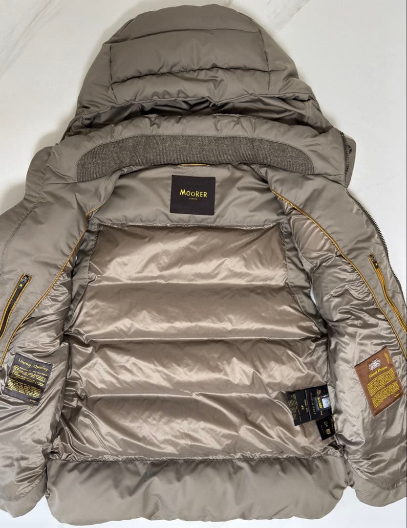 【美品】MOORER FIRE-WK ムーレー ダウンベスト 48
