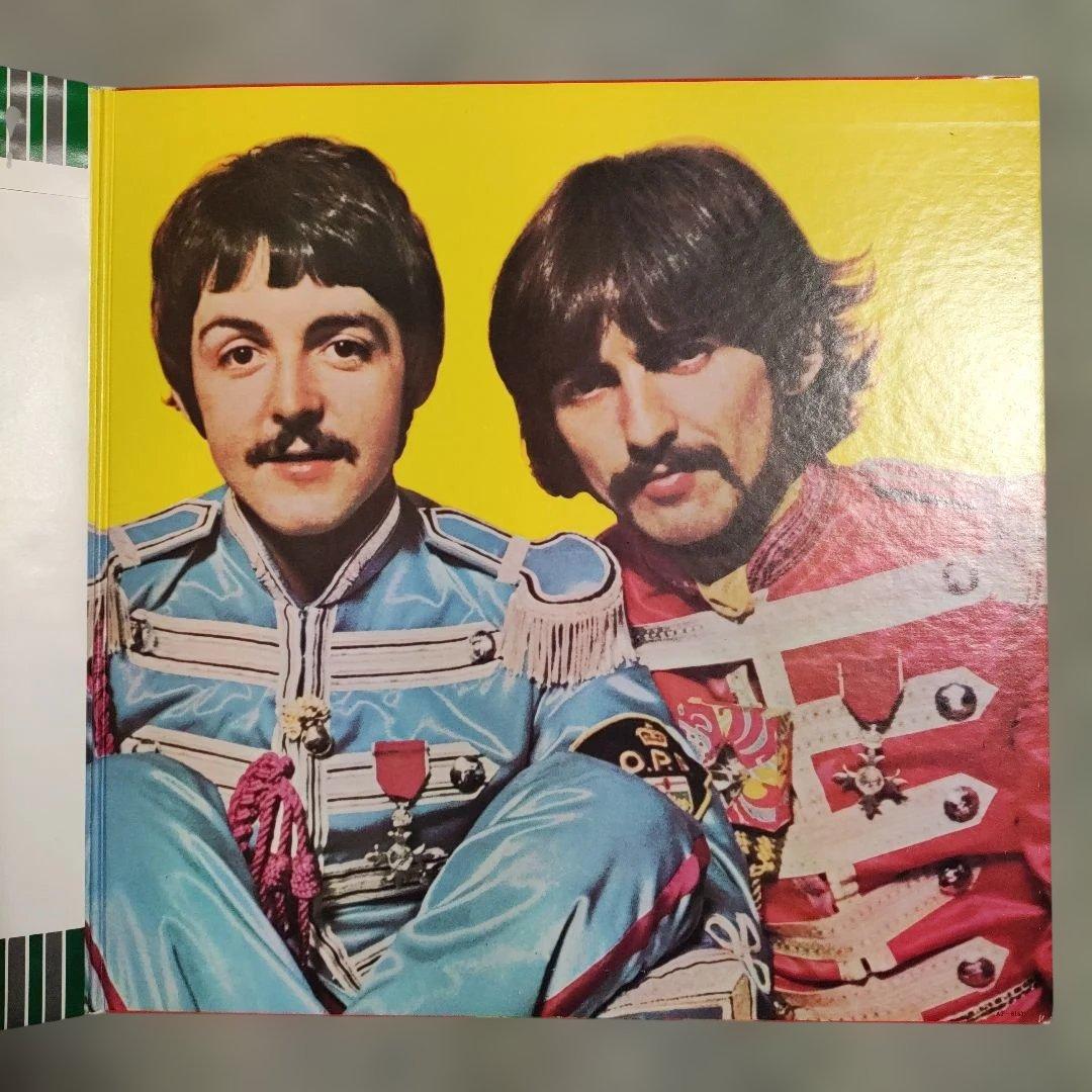 【赤盤良品ＬＰレコード】ビートルズ／サージェント・ペパーズ