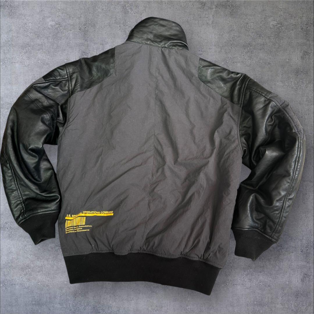 AVIREX FLYER'Sエアロゲル ドッキング システム ジャケット　Ｌ