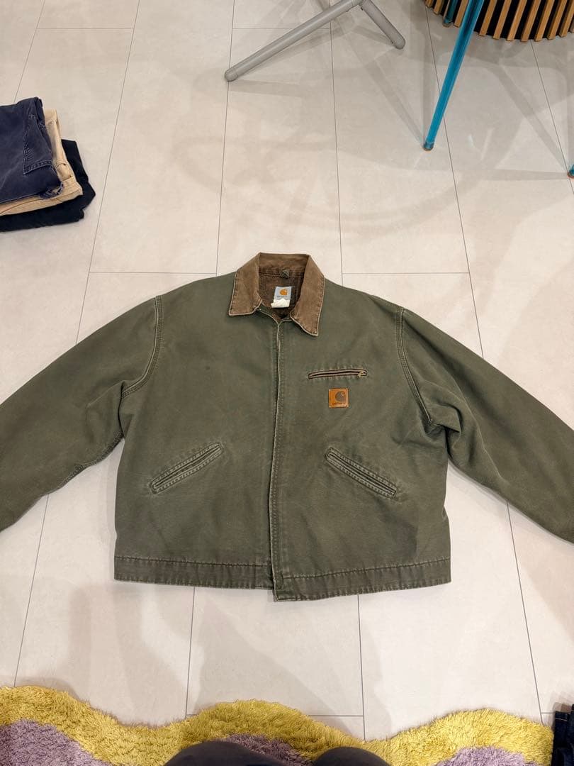 Carhartt デトロイトジャケット　モスグリーン　j76mos