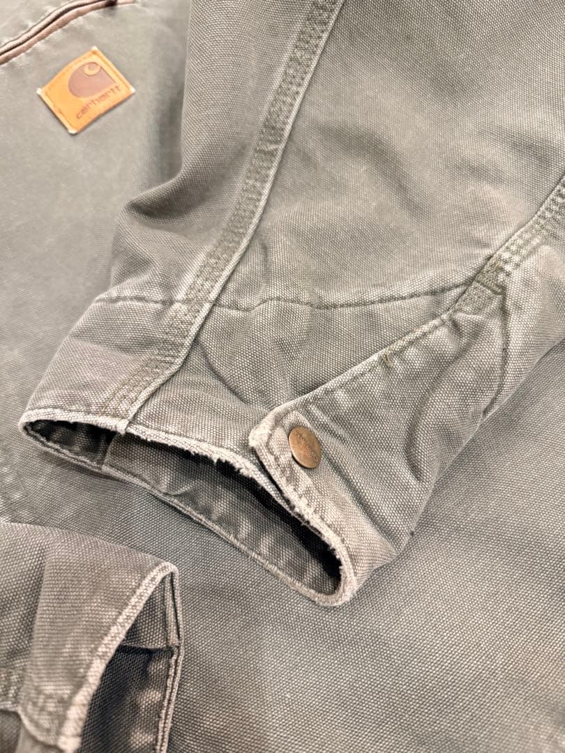 Carhartt デトロイトジャケット　モスグリーン　j76mos