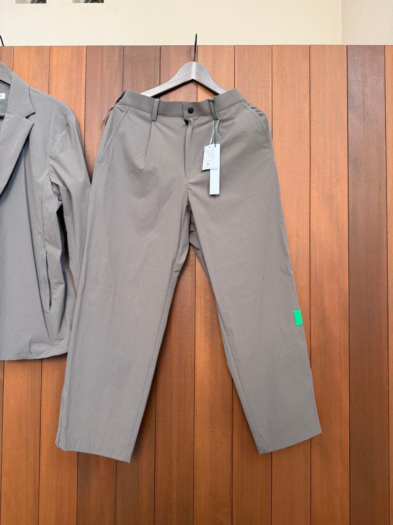 半額以下★新品未使用タグ付き5525golfナイロンパンツゴルフM