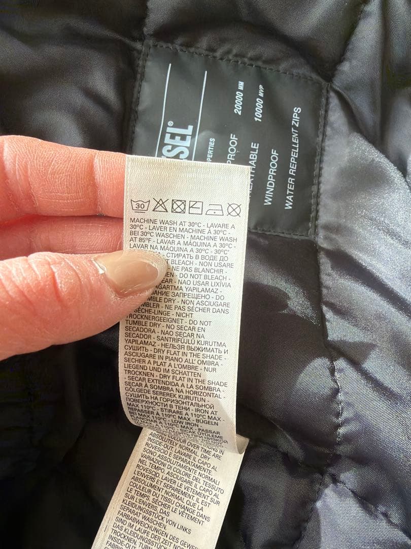 DIESEL キッズ スキーウェア 10Y（130〜140cm）上下セット